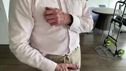 puffiest online show from January 30, 1:55 am