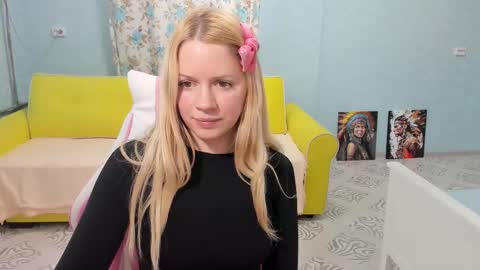 Victoria online show from February 12, 3:43 am