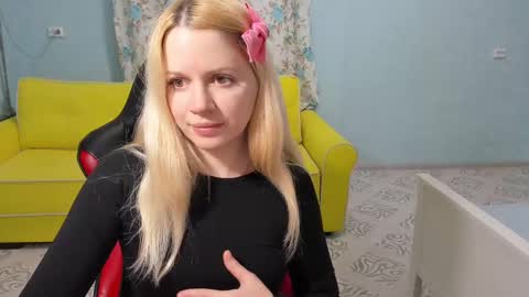 Victoria online show from March 12, 12:26 pm