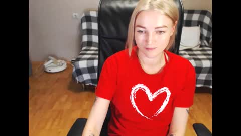 Polly online show from January 7, 2:41 pm