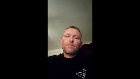 punkrockb1987 online show from April 20, 6:22 pm