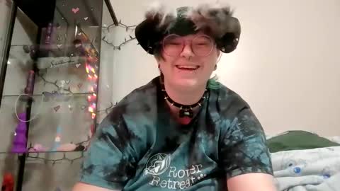 PupGhostt online show from February 16, 3:32 pm