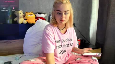 Katty online show from September 19, 11:47 am