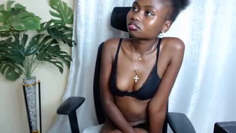 pureelegance_petite online show from June 24, 7:32 pm