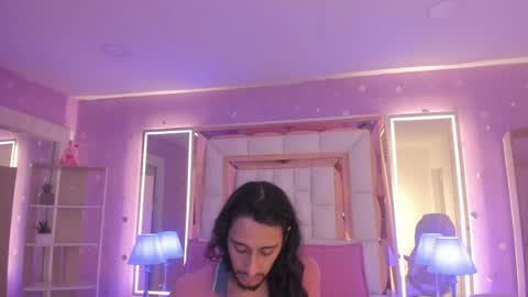Experienced guys  online show from July 7, 7:51 pm
