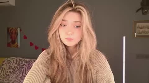 Bella online show from March 10, 5:45 am