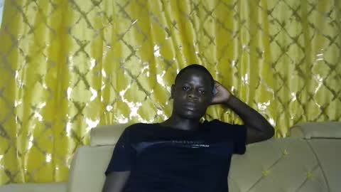 purple_hearts online show from February 19, 2:00 am