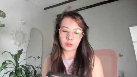 Vero online from Tuesday to Sunday online show from April 17, 5:26 pm