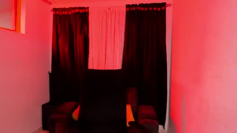 MEGANNNN online show from June 25, 5:12 am