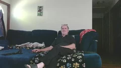 Mark online show from September 29, 4:17 pm