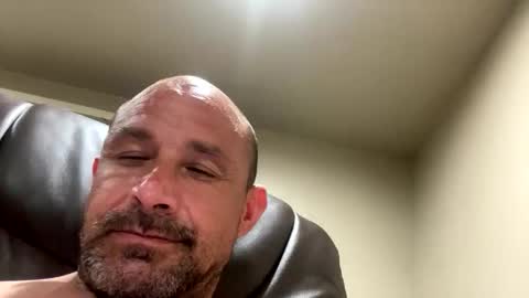 pussypleaser209 online show from March 25, 6:09 am