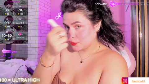 Pau online show from February 3, 8:57 pm