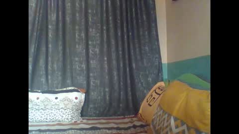 ora online show from March 6, 11:09 am