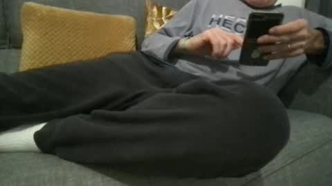 pyro5962 online show from November 3, 12:33 am