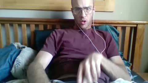 q2phq2ph online show from September 19, 9:51 pm