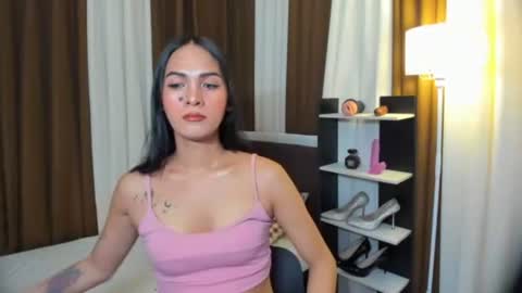 Queen Dyosa online show from November 17, 4:53 pm