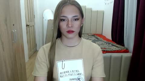 shawny online show from June 7, 2:28 am