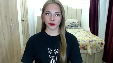 shawny online show from April 25, 2:58 am