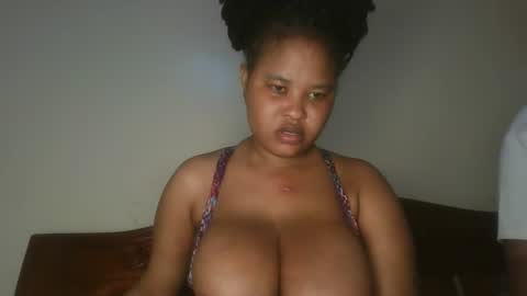 Queen kikih online show from May 4, 11:11 pm