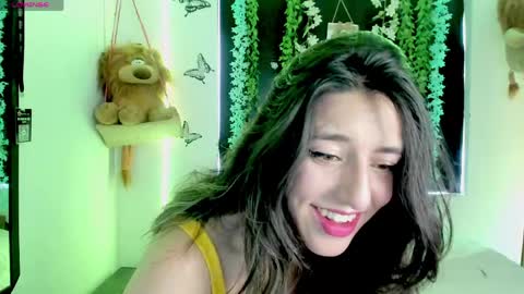 queen_natttyy online show from April 22, 2:46 pm