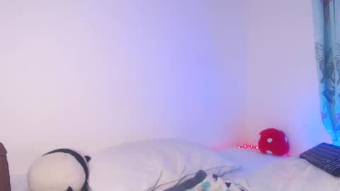 Snapshot of queenalya_ chatting on October 8, 3:02 am Ahlya online show from October 8, 3:02 am