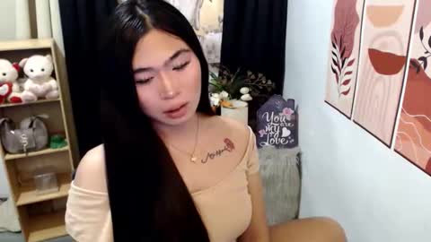 Mikka online show from April 4, 4:14 pm