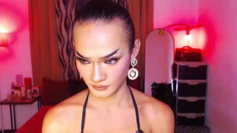 Snapshot of queenvalentinats chatting on February 25, 9:04 pm ValentinaMoone online show from February 25, 9:04 pm