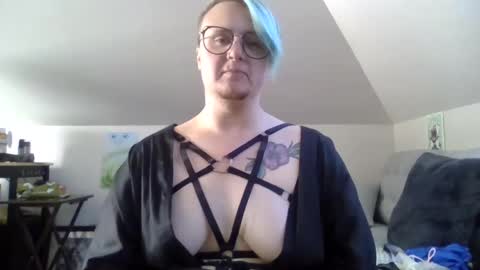 queerlyjaz online show from September 17, 12:14 am