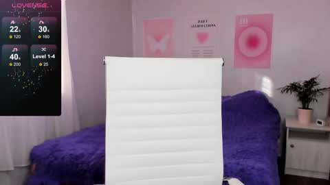 Anna online show from November 14, 7:43 am