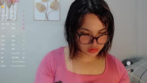 quiarracute online show from January 15, 9:07 am