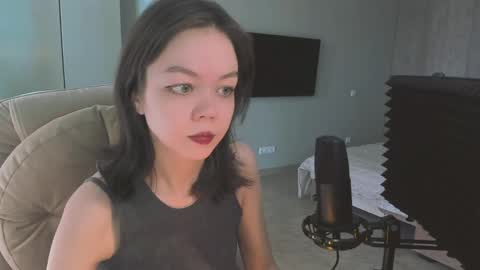 quietluxury online show from March 22, 12:42 pm