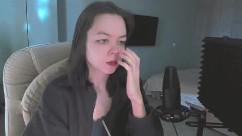 quietluxury online show from March 19, 12:21 pm