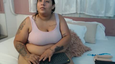 Snapshot of racheel_smith chatting on September 14, 11:11 am rachel online show from September 14, 11:11 am