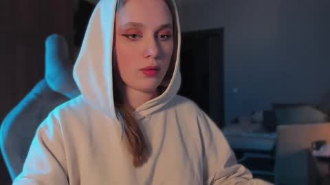 Snapshot of rachel_passion chatting on January 11, 11:35 pm Diana online show from January 11, 11:35 pm