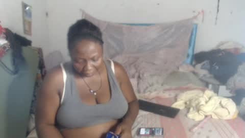 rachelexoticgirl online show from April 14, 4:38 am