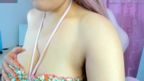 REY online show from February 4, 10:21 am