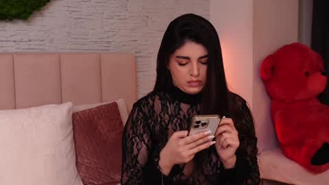 RachelSwaan online show from January 25, 1:08 pm