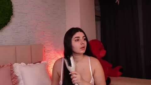 RachelSwaan online show from March 1, 4:47 am