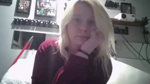 Rachyyyy online show from February 24, 5:21 am