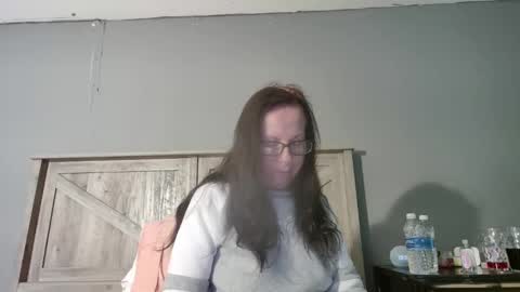 Radiant Peach Goddess online show from February 20, 4:03 pm