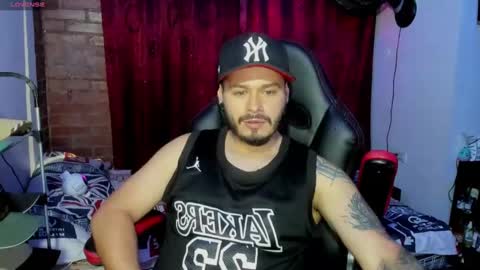 ragnar_lothbrok77 online show from February 18, 1:54 am