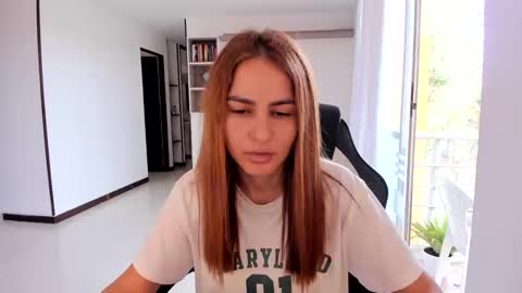 Jennyindependent model . online show from February 10, 6:55 pm