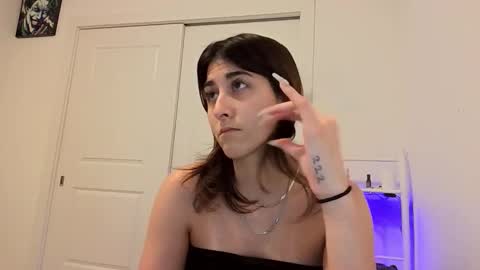 Ray Ray online show from January 15, 5:27 am