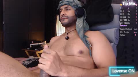 ralfvoss online show from December 5, 8:35 am