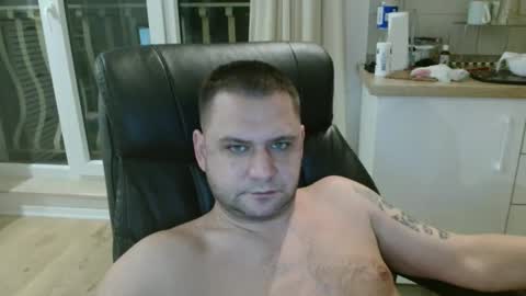 Snapshot of ramon0688 chatting on October 15, 7:04 pm Ramon online show from October 15, 7:04 pm
