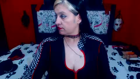 Sonia online show from March 5, 2:03 am