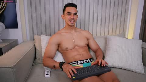 RANDY online show from May 9, 3:12 am