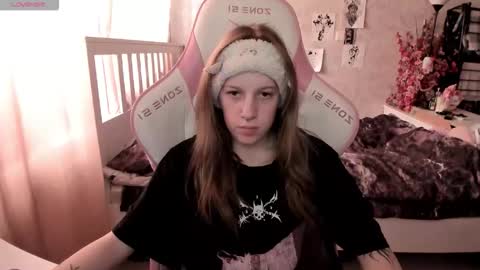 Rapunzel online show from March 14, 1:37 pm