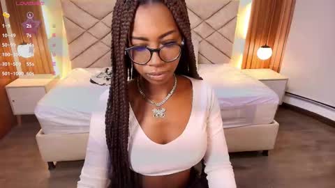 Raquel online show from February 18, 12:38 pm