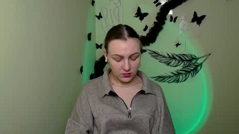 Snapshot of raspberry0101 chatting on January 26, 1:25 pm raspberry0101 online show from January 26, 1:25 pm